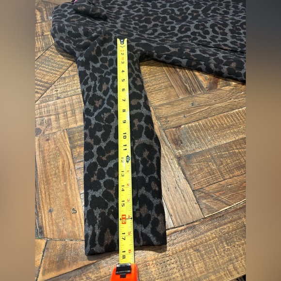 Betsey Johnson Women Collarless Leopard Print Wool Blend Coat -Size Medium - Picture 5 of 14